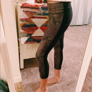 LULULEMON WUNDER UNDER CROP